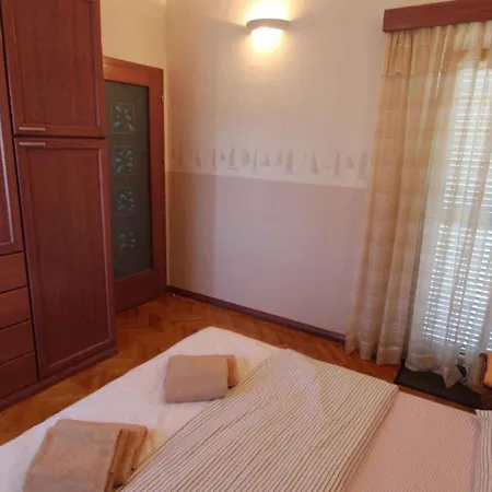 Apartment Malinska 7