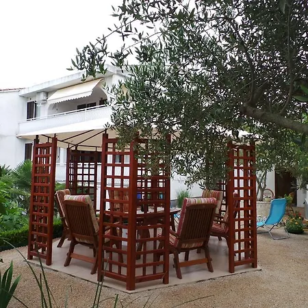 Apartment Malinska 7