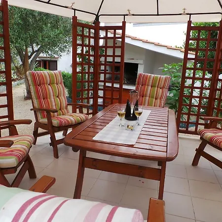דירה Apartment Malinska 7