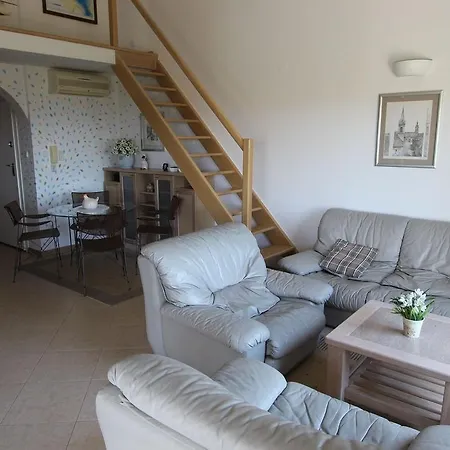 דירה Apartment Malinska 7