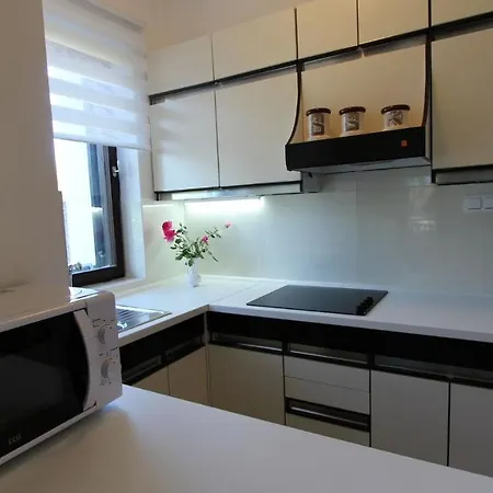 Apartment Malinska 7 דירה