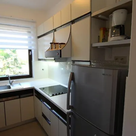 Apartment Malinska 7 דירה